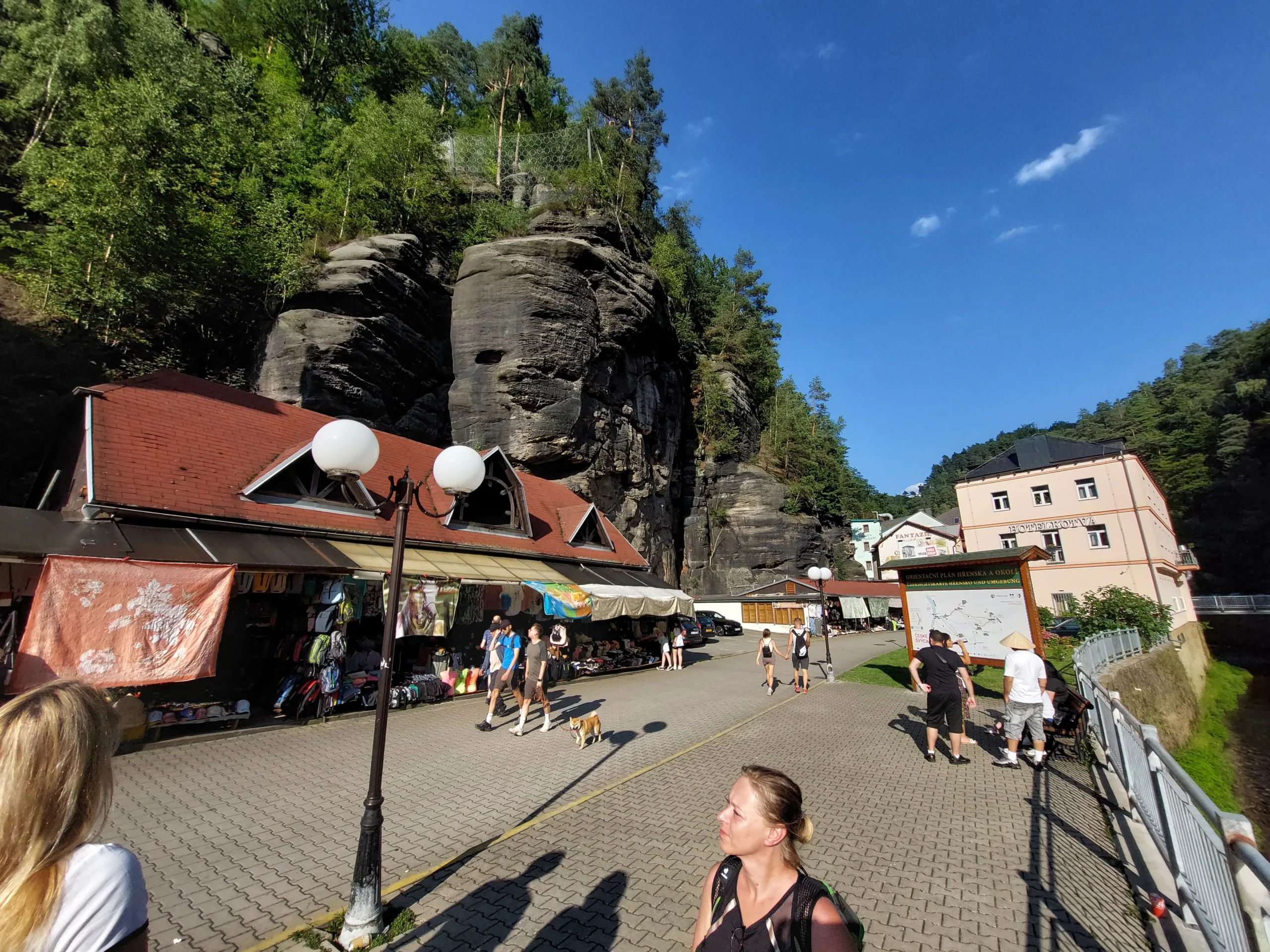 Der Markt in Hřensko, traditionell vietnamesisch!
