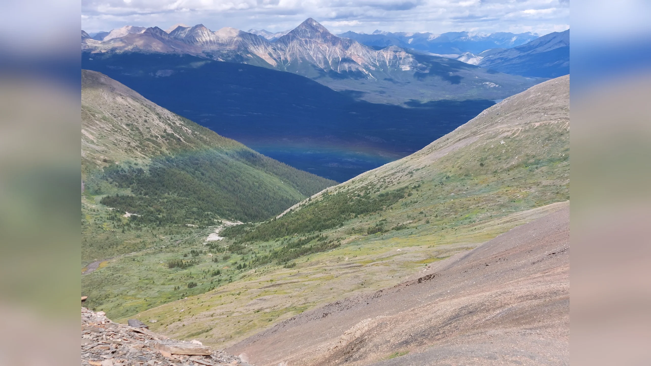 Somewhere over the Rainbow..