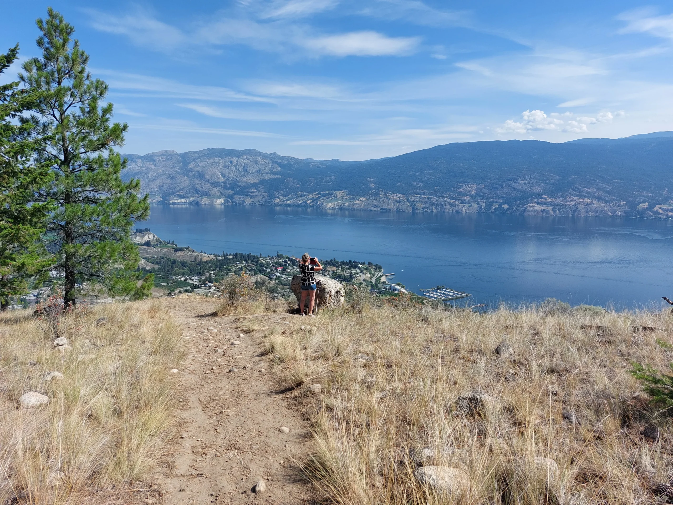 Über Summerland am Lake Okanakan erhebt sich Friendly Giant mit dem Giant's Head. Den gilt es heute zu besteigen.
