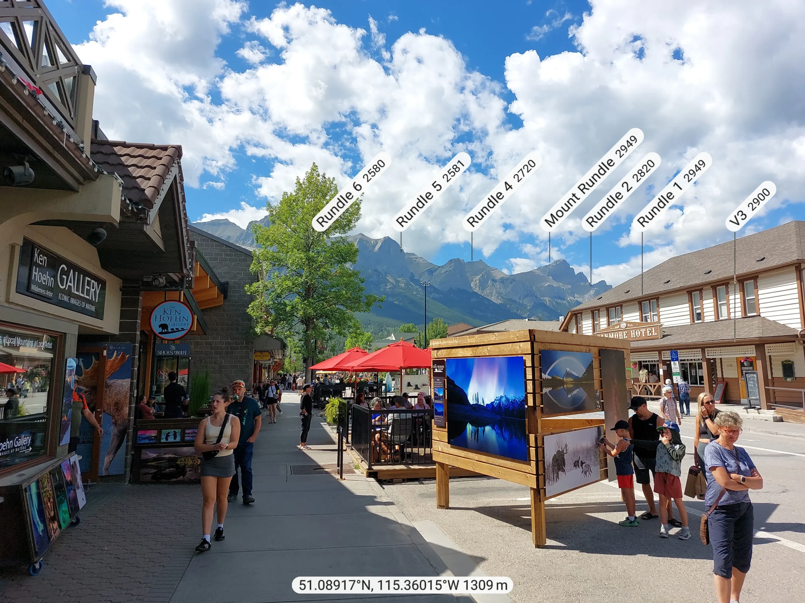 Beim Anblick dieser Bergkette beschloss ich, eine dieser Rundles zu besteigen.