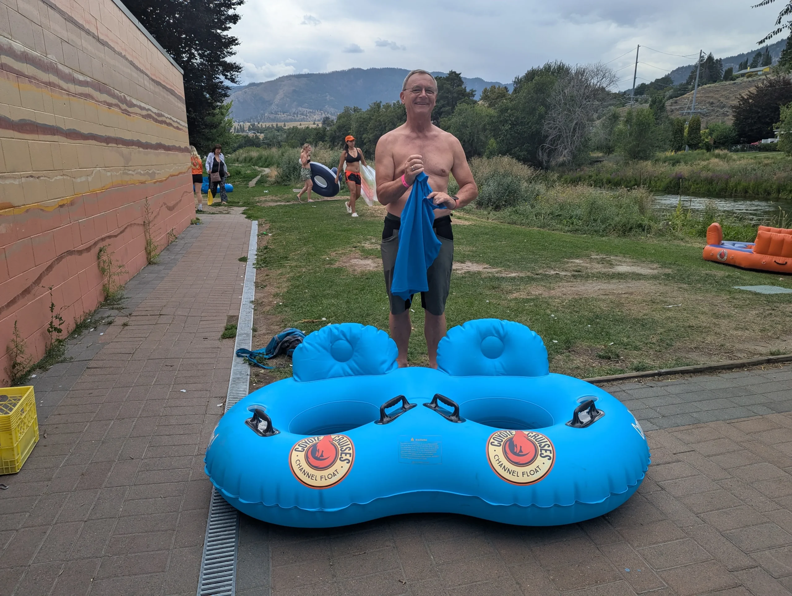 Dann das Abenteuer: Mit Coyote Cruises die "rasante" Channel Float.